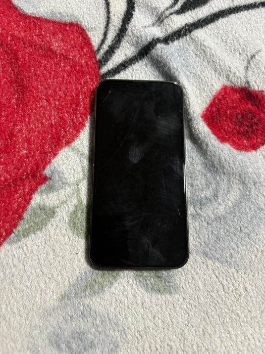 Vând iphone 13 pro 512 gb