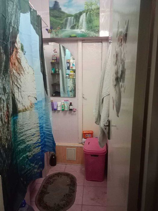 СРОЧНО!Продается Квартира 4-х комнатная Паркентский ,Паркентский Базар