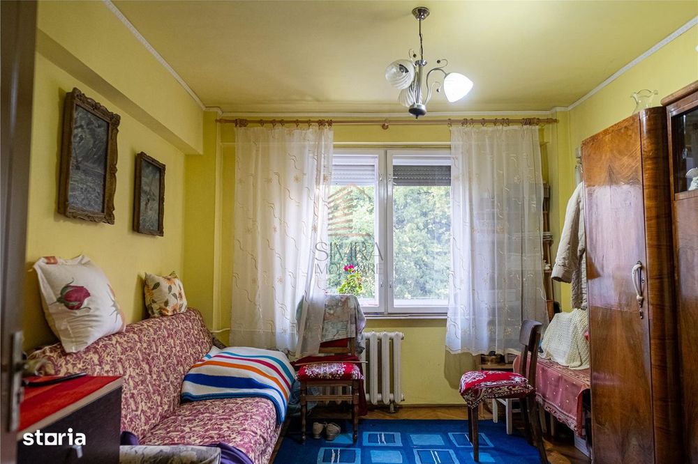 Apartament 4 camere decomandat pta. Decebal