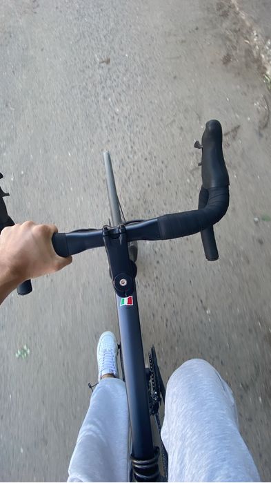 Продам шоссейный велосипед