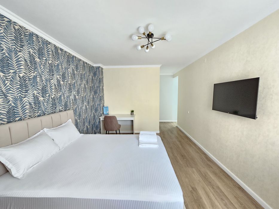 1 комнатная 12 мкр