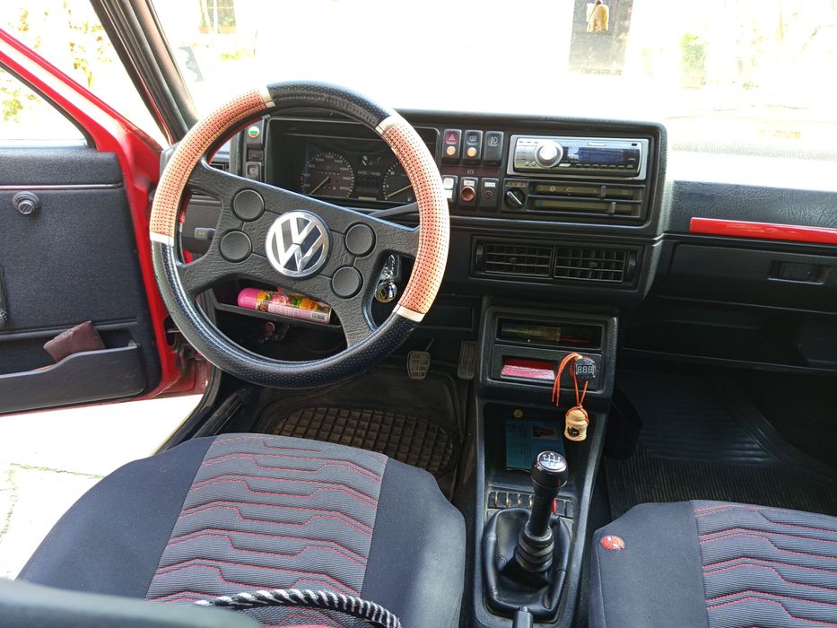 Продавам Голф2 1985г.