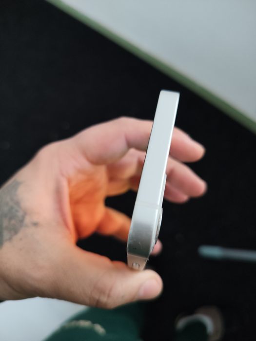 Vând iPhone 12 mini