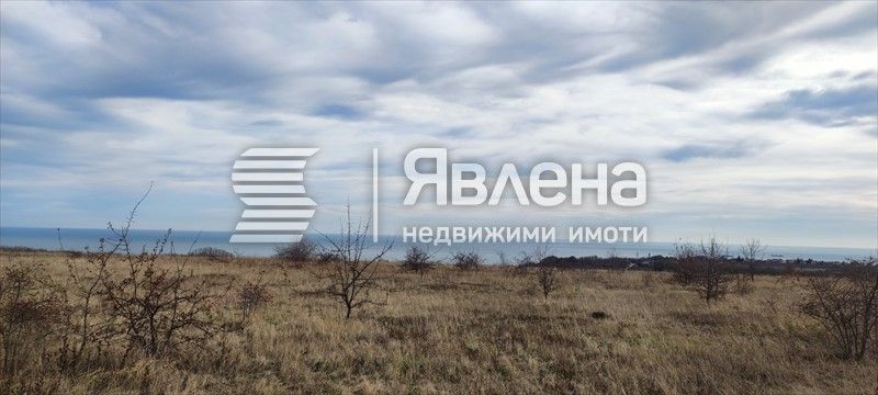 Продава се Парцел в Варна, м-т Боровец - юг - 3303 кв.м за 46 €/кв.м - Снимка #2