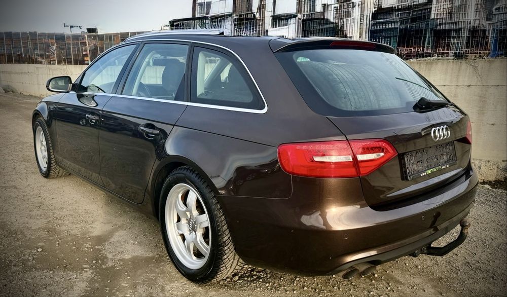 Audi A4 2.0D Facelift 2012 LED Mocha Brown