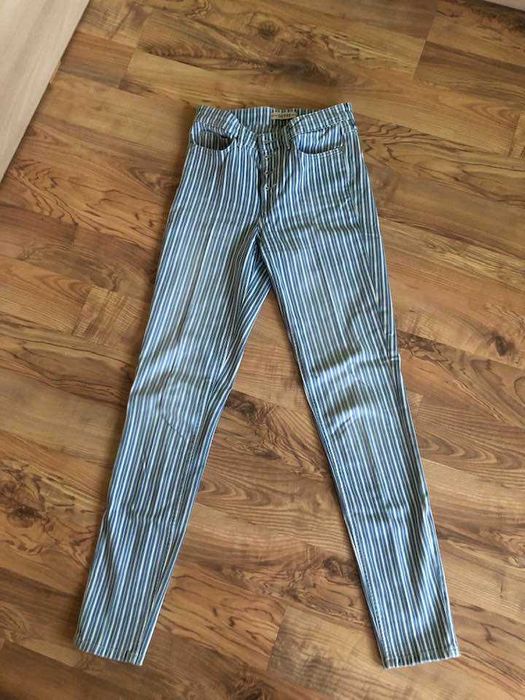 оригинални дънки Гес и страхотен спортен панталон