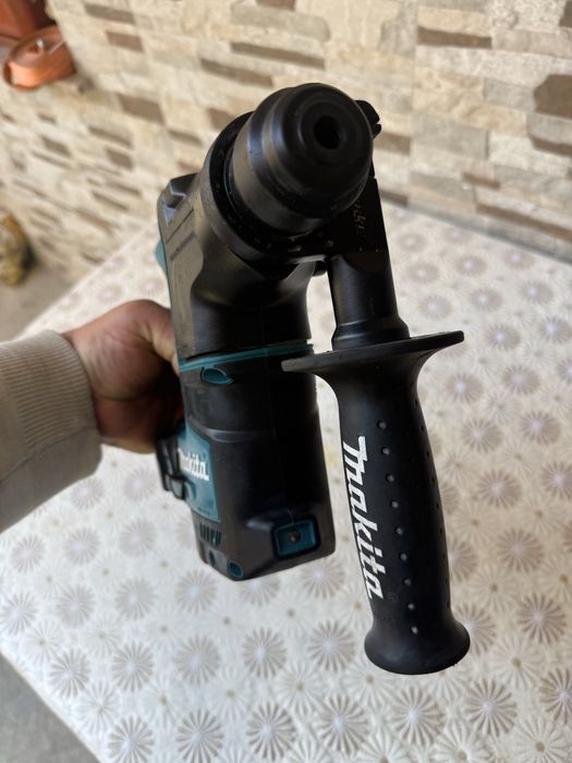 Акумулаторен перфоратор Makita DHR171Z, SDS-plus, 18 V, 1.2 J,