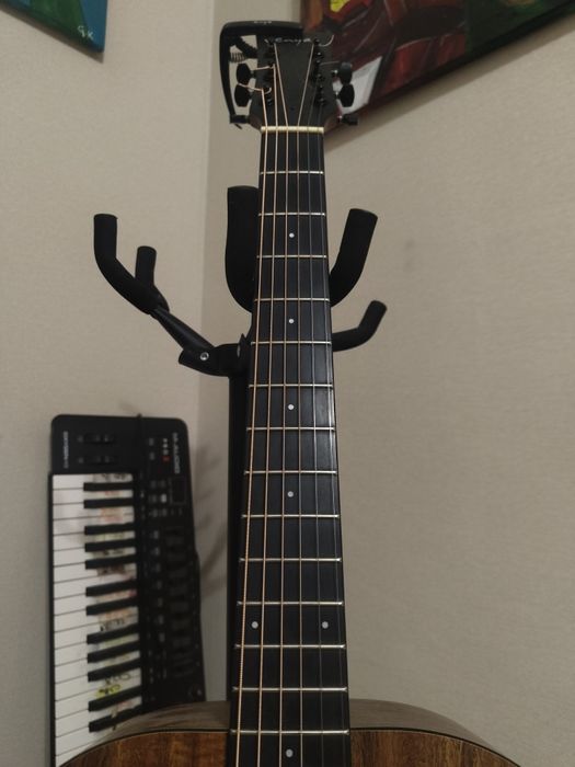 Продам Трансакустическую гитару Enya