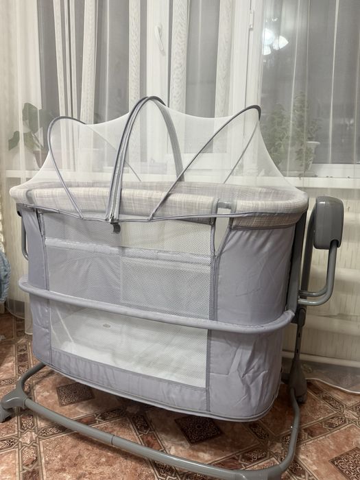 Продаю манеж