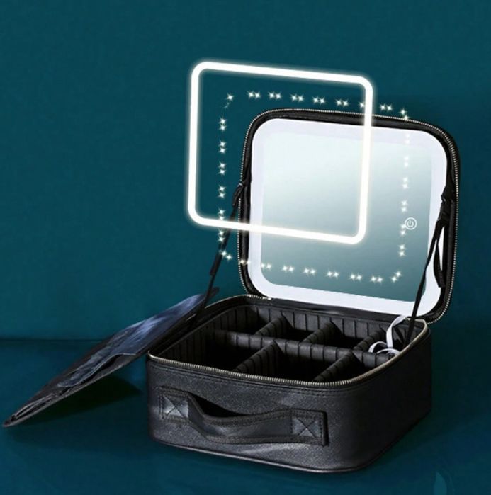 Голяма козметична чанта с LED. огледало