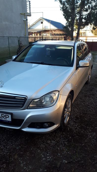Mercedes c class w 204 cdi 2011 stare perfecta proprietar totul la zi