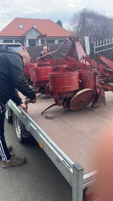 Vând platformă Eduard