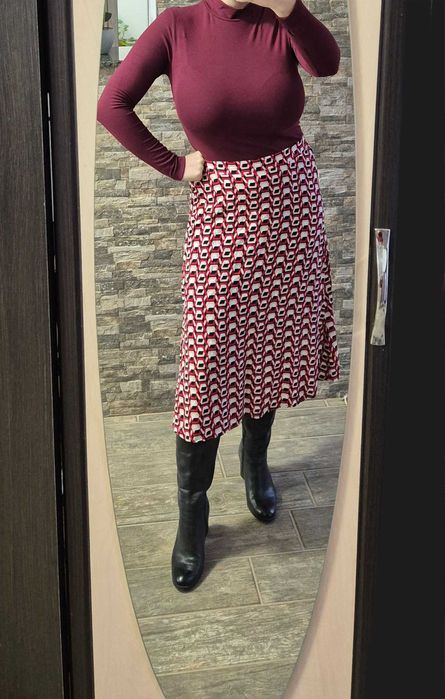 Fusta midi eleganta L