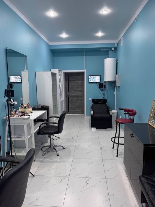 Сдам коммерческое помещение