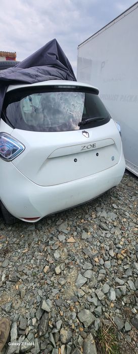Dezmembrez Renault Zoe 2016
