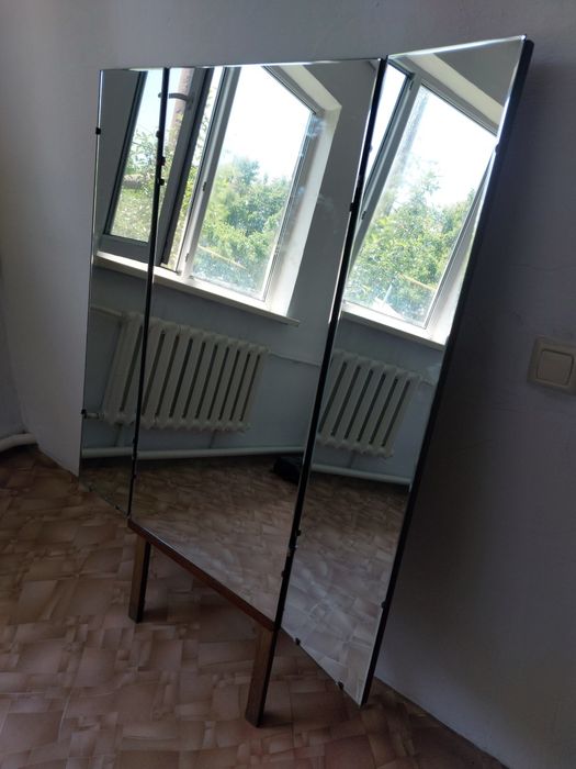 Продам большое зеркало