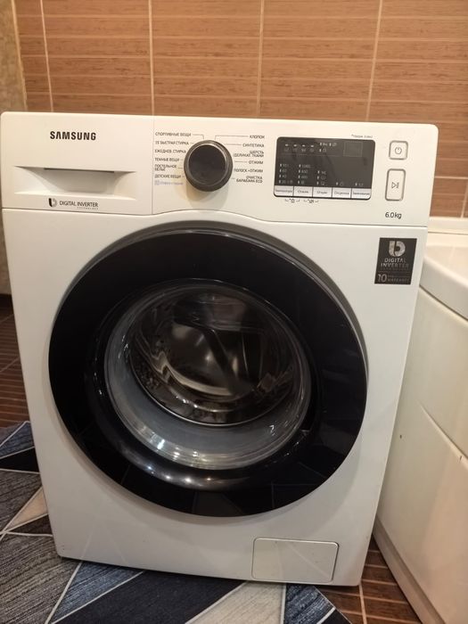 Продам стиральную машину.