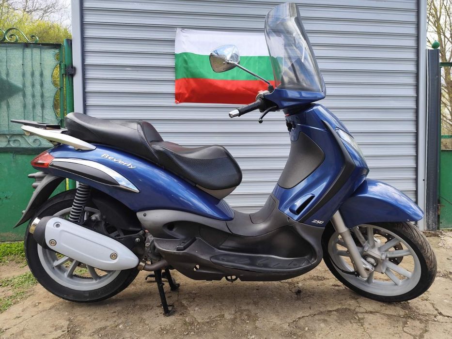 Пиаджо Бевърли 250 Piaggio Beverley 250