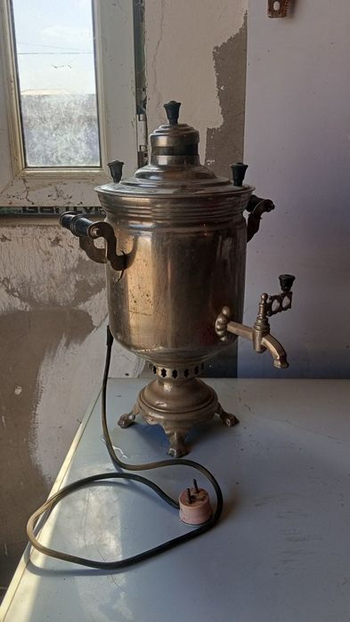 Самаурын самавар.