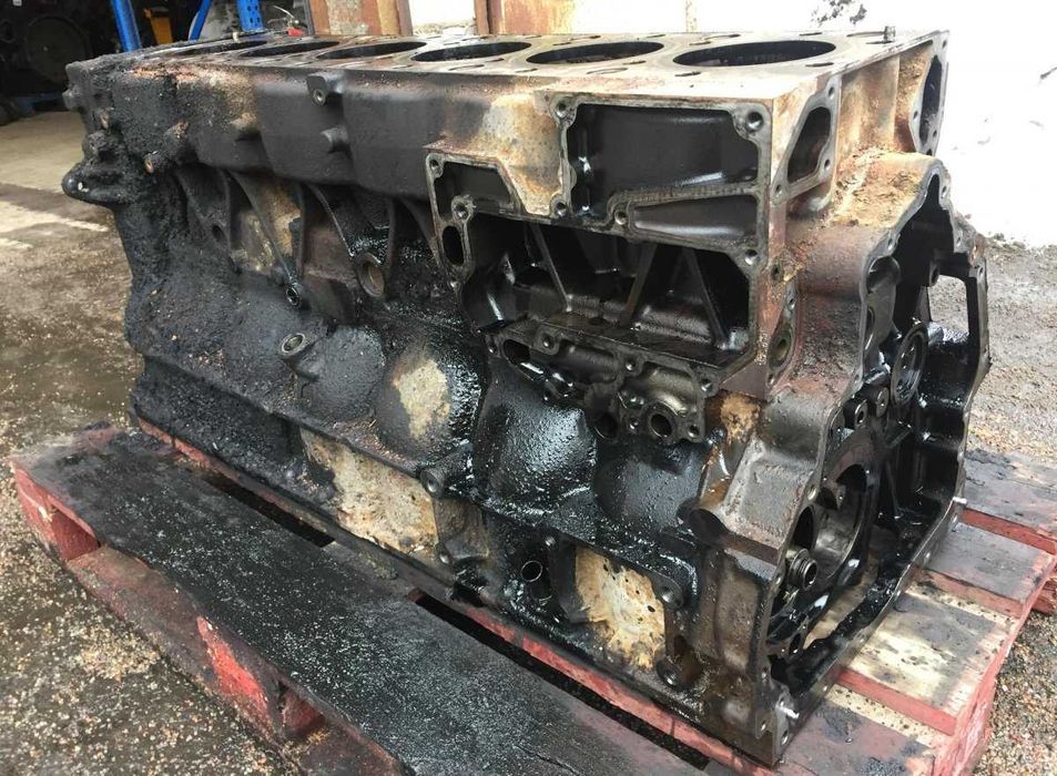 Bloc motor pentru camioane MAN D2066LF // (CU GARANȚIE)