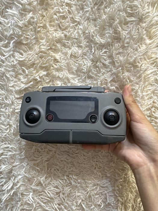 Продам дрон Mavic 2