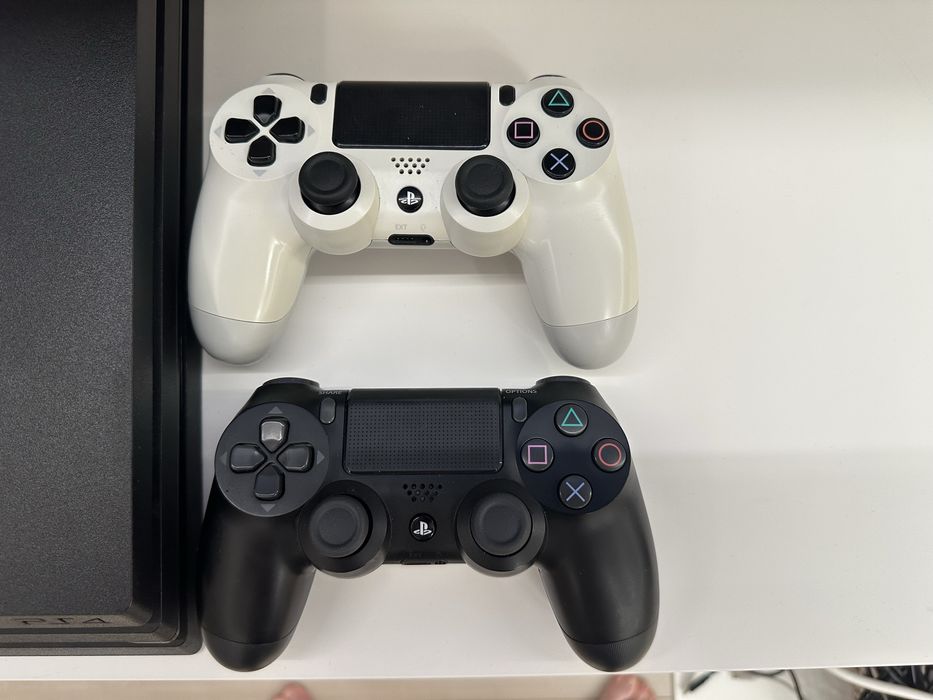 Sony Playstation ps4 pro