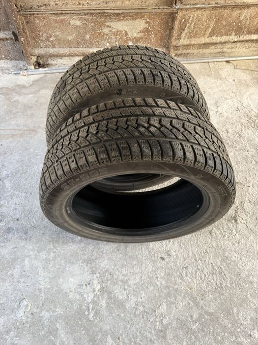 225/50/17 Зимни гуми