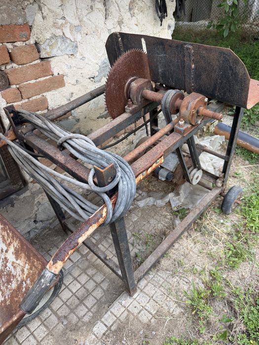 Продавам цирколяр само за гоце делчев вземане на место