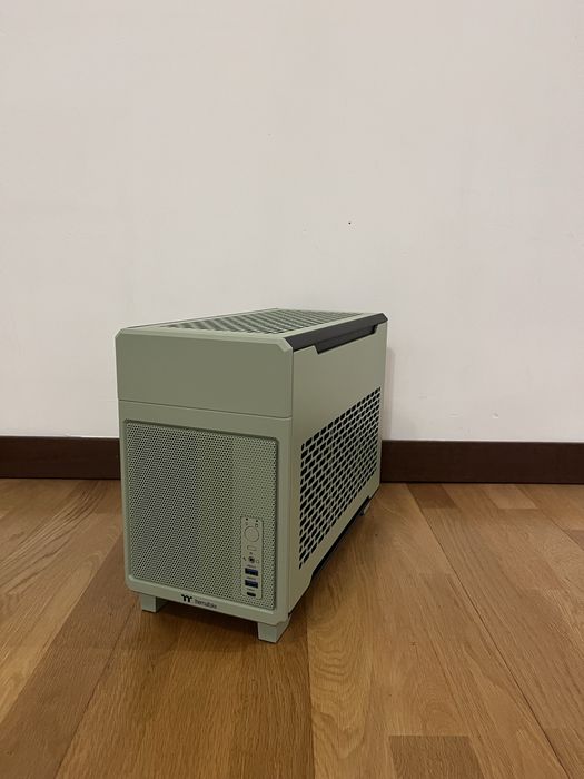 Calculator/PC la comanda