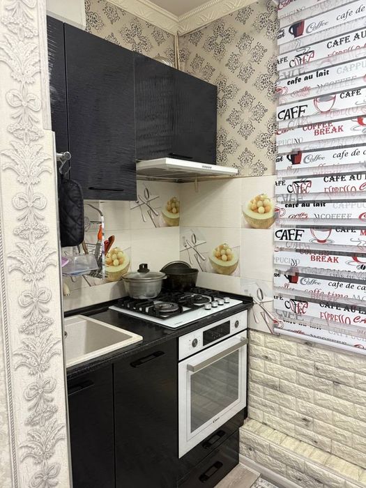 Продаётся квартира Чиланзар 8 квартал 1в2/3/4 панель 1,5 ×3