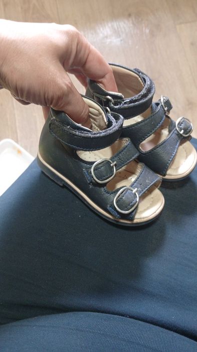 Продам сандали ортопедические
