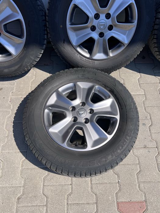 Dacia duster original jantele+anvelope R16