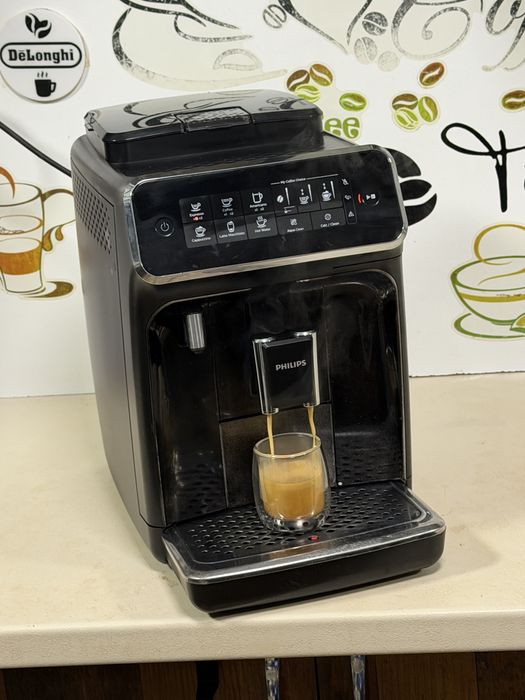Кафемашина кафе автомат Philips EP3246 с гаранция