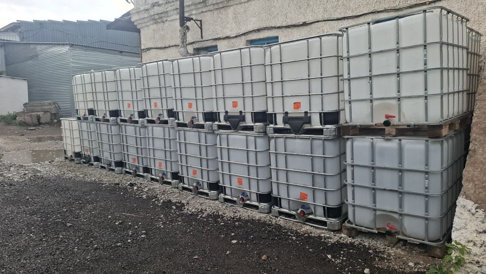 Продам бочки еврокуб емкость