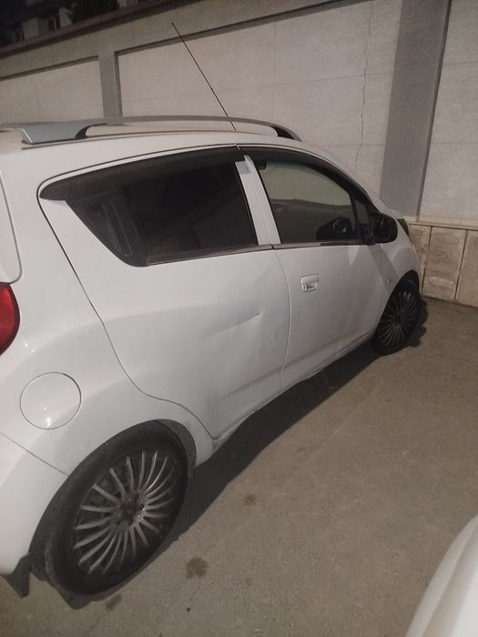 Spark 2 2018 yil  244000 km Metan 4