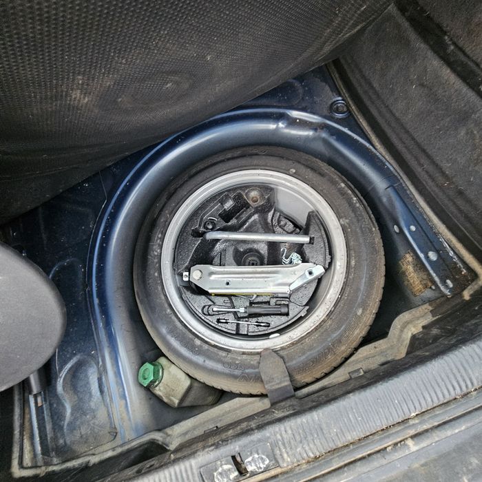 А3 8л феиса 1.9 131 к.с ASZ
на части само