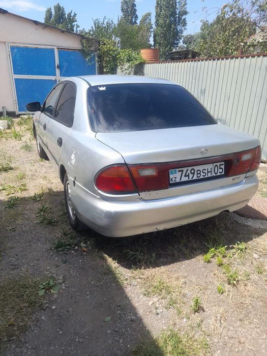 Машина на ходу продам