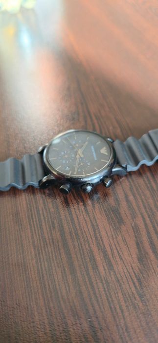 Часовник Emporio Armani