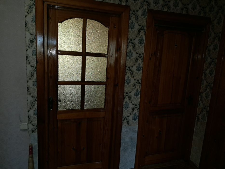 Продам деревянный двери