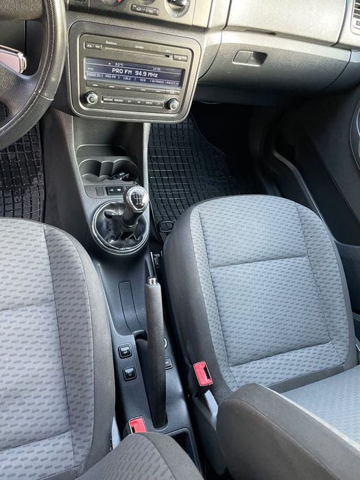 SKODA Fabia 2011 — imagine 2