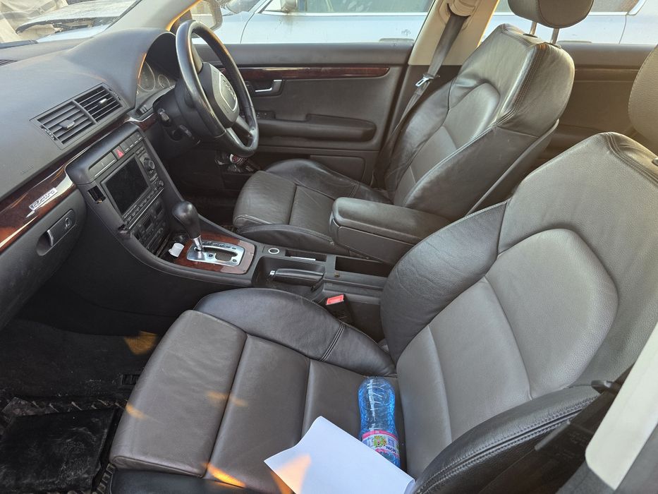 На части А4 Б7 Audi A4 B7 3.0TDI 233кс 18 джанти S line Recaro Ауди