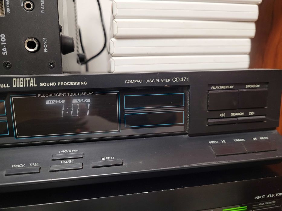Philips CD471 cu TDA 1541A