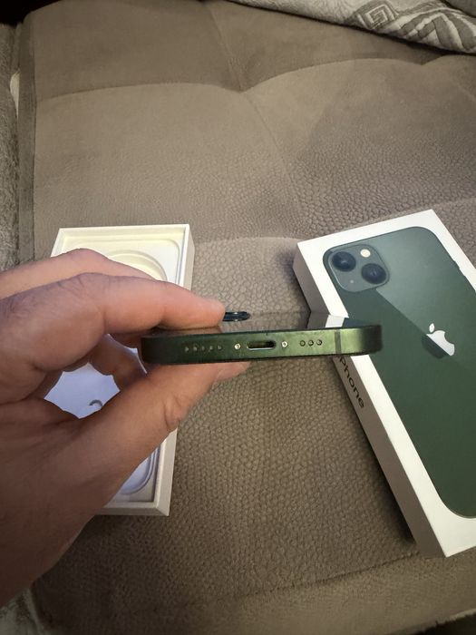Iphone 13 ,128 gb Зелен