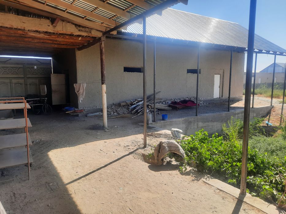 Участка сотилади