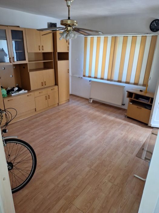 Garsonieră 28 mp,  Etaj 1,  Str. Traian Lalescu, Oradea