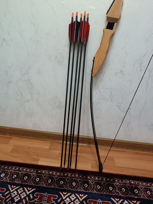 Продам лук и стрелы