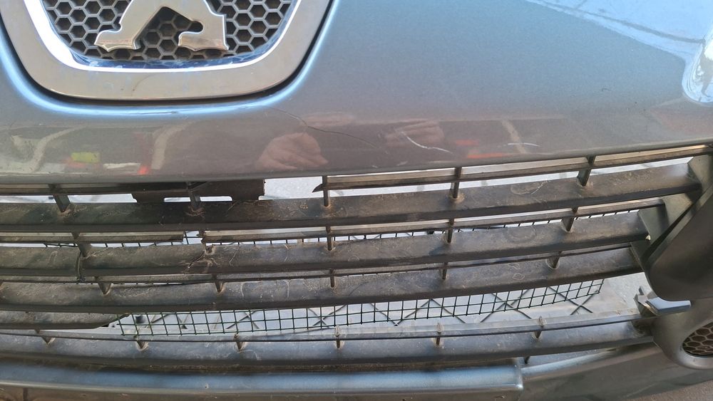 Оригинална предна броня Peugeot 307 Feislift