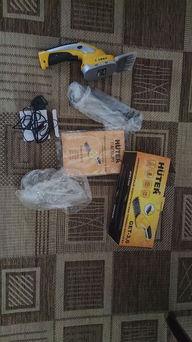 Продам триммер кусторез huter