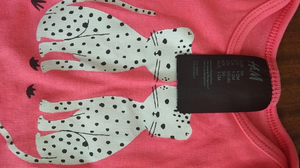 H&M бебешки бодита от 0-3 мес