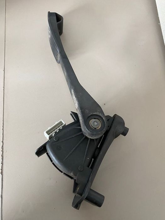 Pedala acceleratie Volvo S60 S80 V70 XC70 2001-2009 30683516